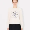 Broderad tröja i ull med ”Boke Flower”-motiv