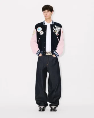 Broderad varsityjacka i ull med ”Kenzo Badges”