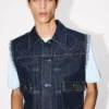 Kenzo Badges’ avklippt truckerjacka i japansk denim Kenzo Badges’ avklippt truckerjacka i japansk denim