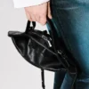 Kenzo Kumo’ mini-crossbodyväska i läder Kenzo Kumo’ mini-crossbodyväska i läder