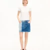 Patchwork-kortkjol i japansk denim Patchwork-kortkjol i japansk denim