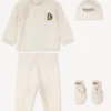 Stickat set för nyfödda Stickat set för nyfödda