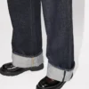 Uppvikta jeans i vid passform i japanskt denim Uppvikta jeans i vid passform i japanskt denim