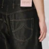 Uppvikta jeans i vid passform i japanskt denim Uppvikta jeans i vid passform i japanskt denim